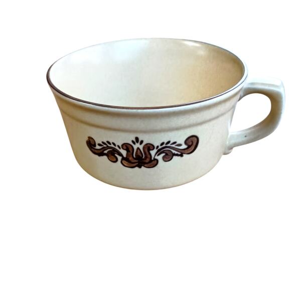 2 Vintage Pfaltzgraff Village Collection Soup Mugs 16 oz. - Picture 1 of 7